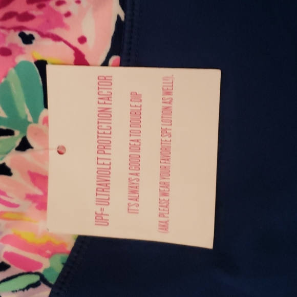 Lilly Pulitzer legging capris - Picture 4 of 7